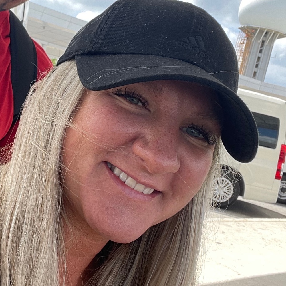 Meet your Posher, Tiffany